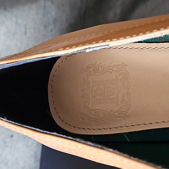 Nude leather round toe kitten heels size 7.5 - Picture 6 of 10